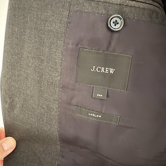 J Crew Ludlow Suit in Charcoal - Picture 3 of 14